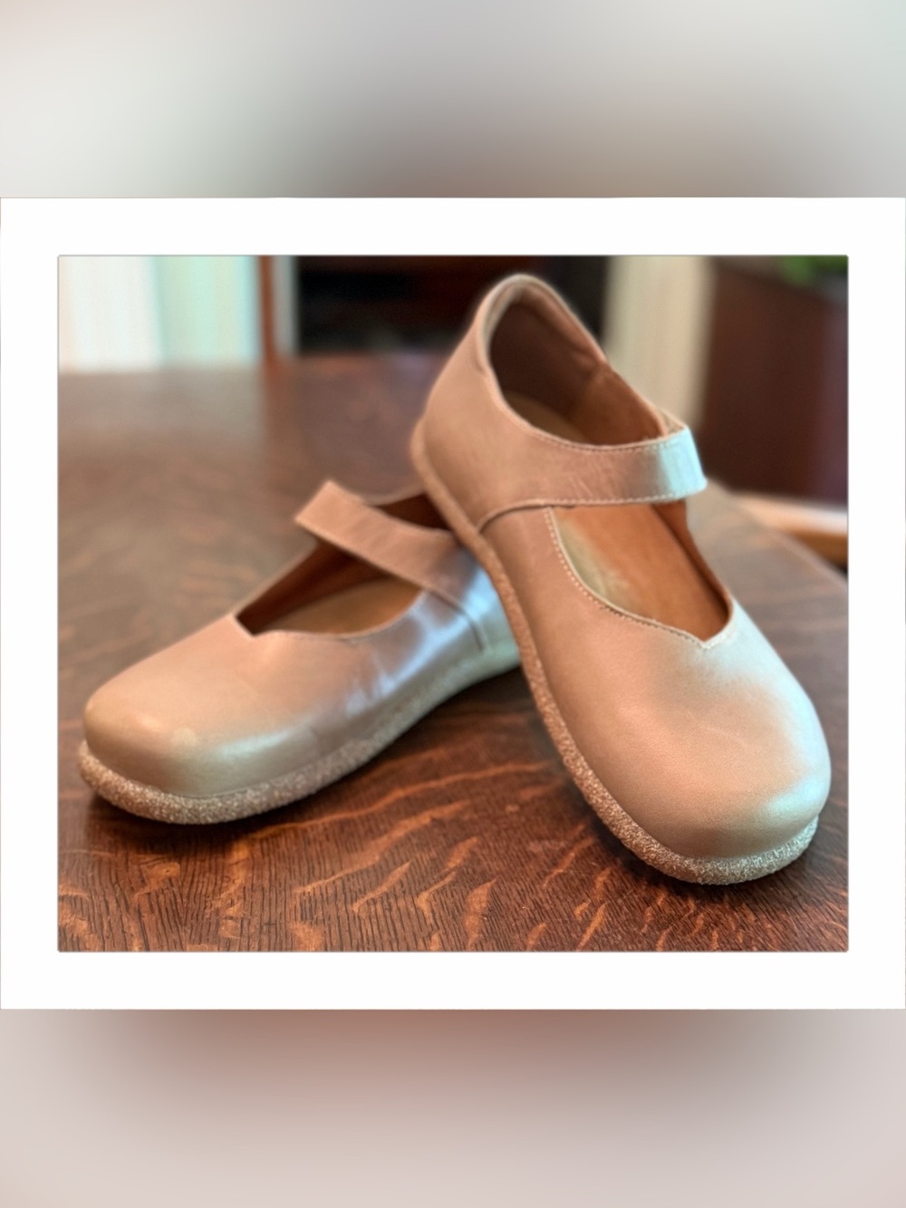Taos Footwear Women's Mary Jane Flats in Light Taupe